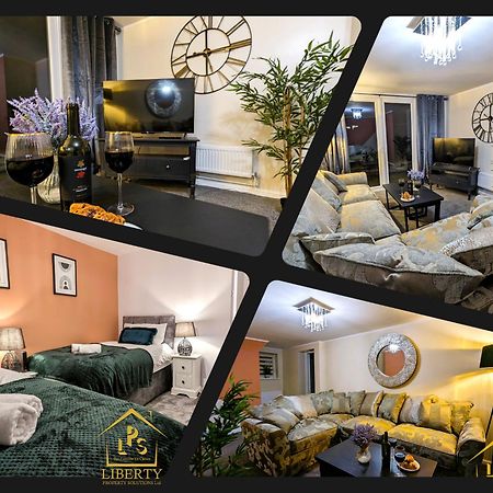 6 Guests * 4 Bedroom * Free Wi-Fi *Huntingdon Esterno foto