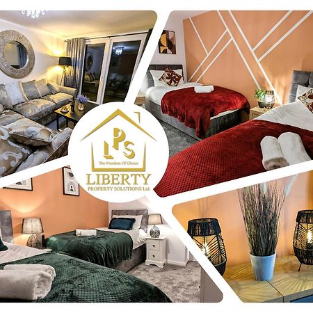 6 Guests * 4 Bedroom * Free Wi-Fi *Huntingdon Esterno foto