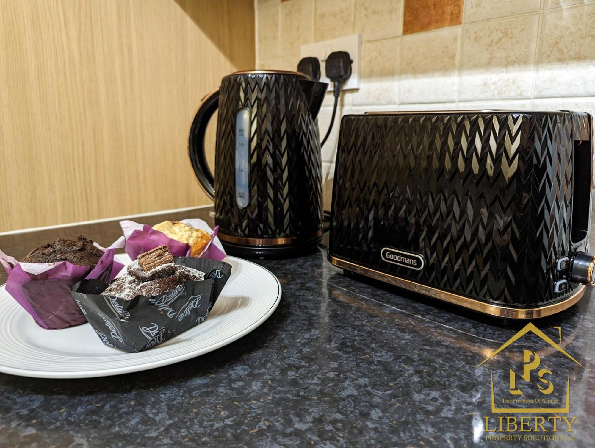 6 Guests * 4 Bedroom * Free Wi-Fi *Huntingdon Esterno foto