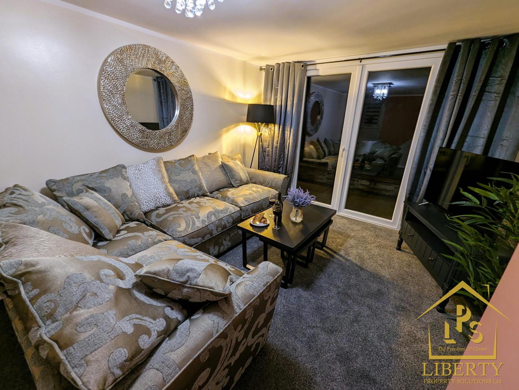 6 Guests * 4 Bedroom * Free Wi-Fi *Huntingdon Esterno foto